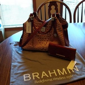 NWT and bag BRAHMIN ELISA.Retired (Firm Price )
